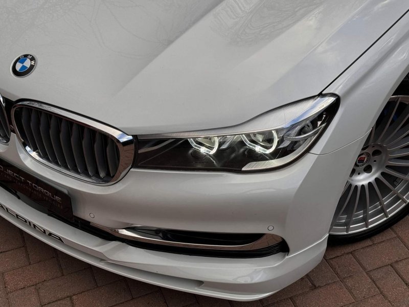 BMW 7 SERIES