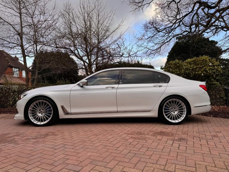 BMW 7 SERIES