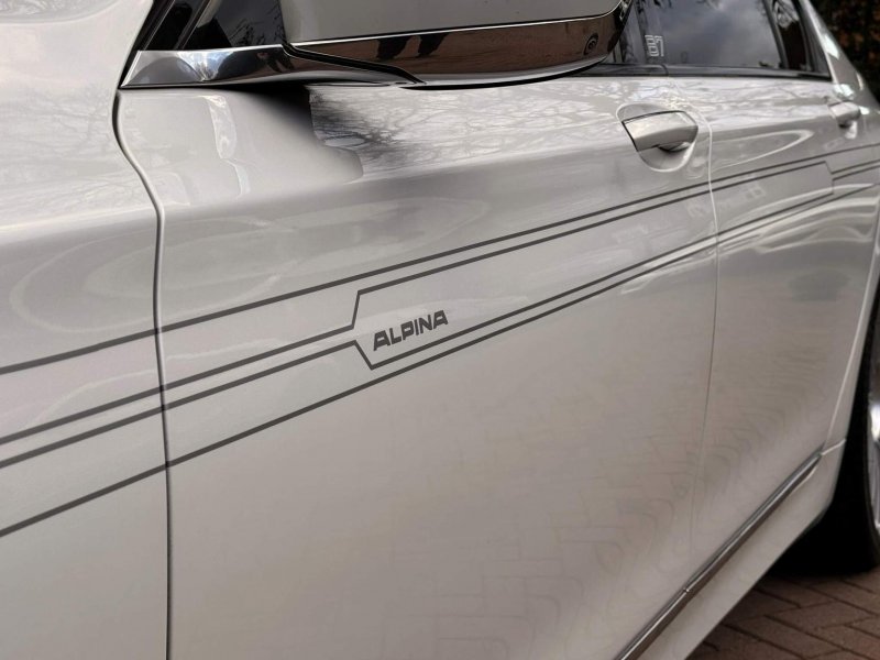 BMW 7 SERIES