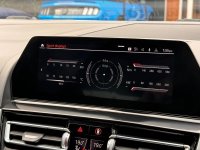 BMW 8 SERIES