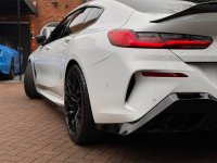 BMW 8 SERIES