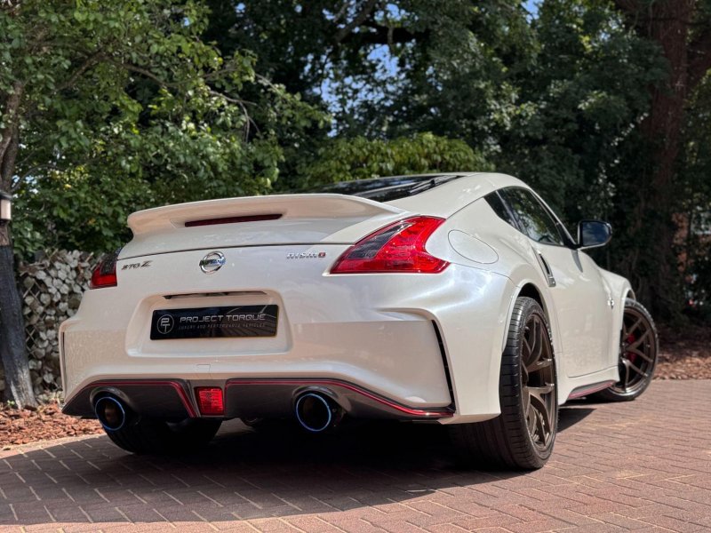 NISSAN 370Z
