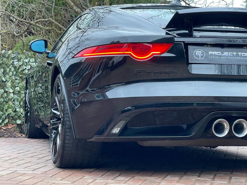 JAGUAR F-TYPE