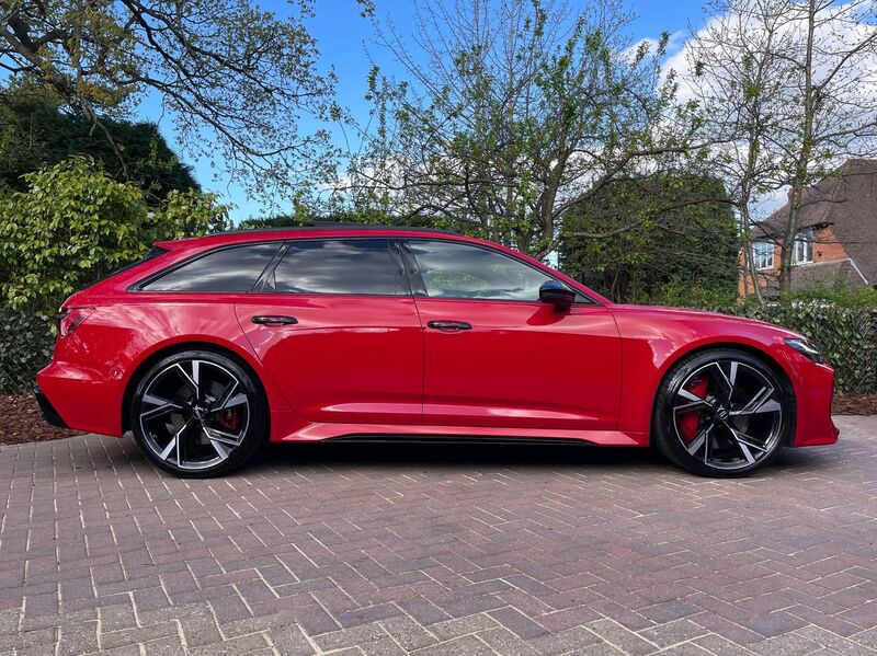AUDI RS6