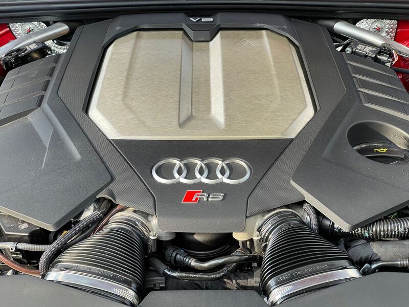 AUDI RS6