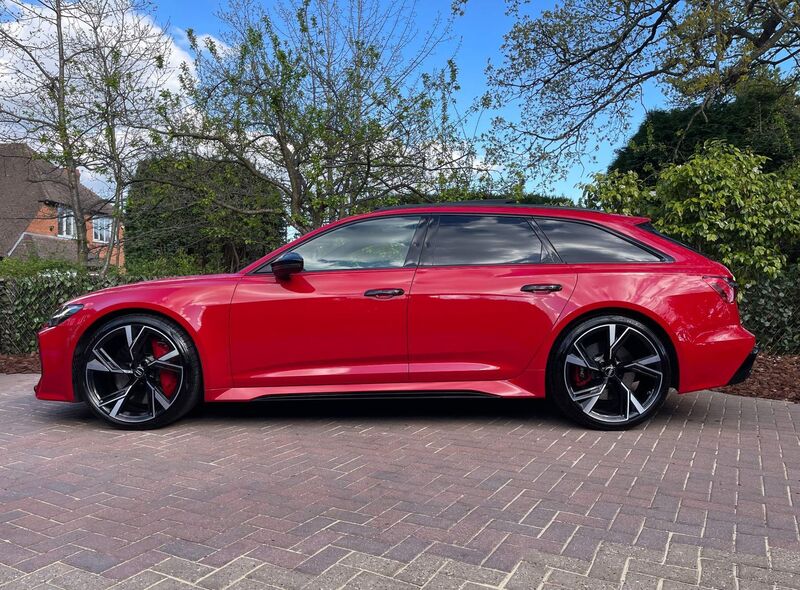 AUDI RS6