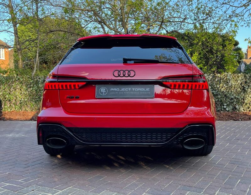 AUDI RS6