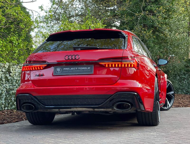 AUDI RS6