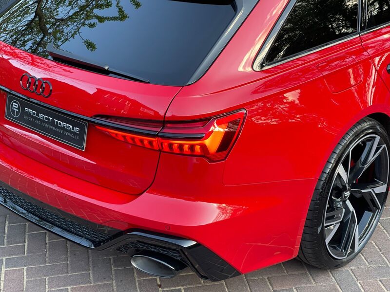 AUDI RS6