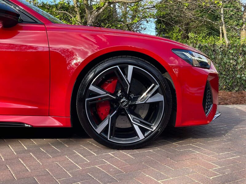 AUDI RS6