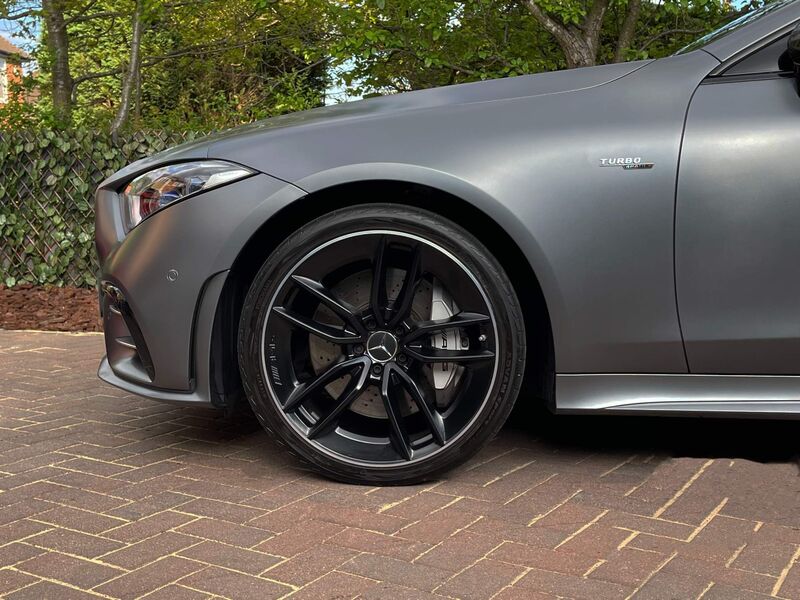 MERCEDES-BENZ CLS