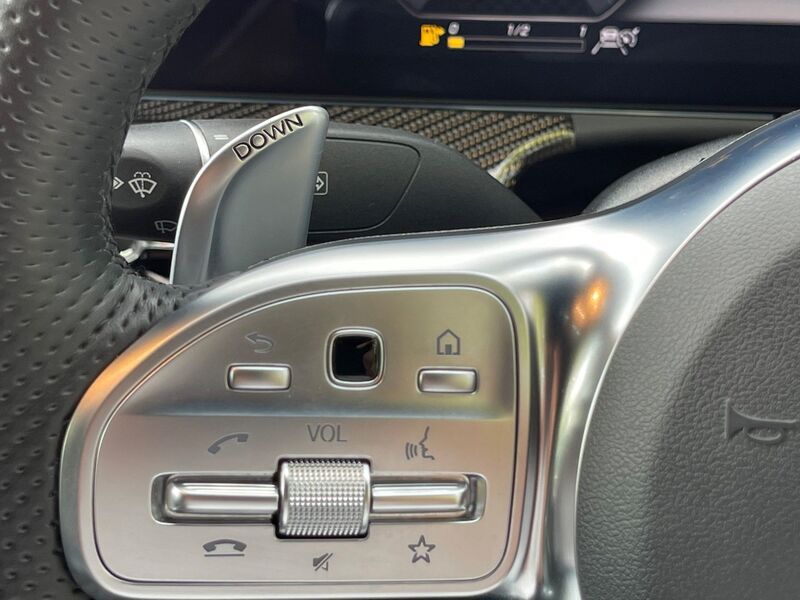 MERCEDES-BENZ CLS