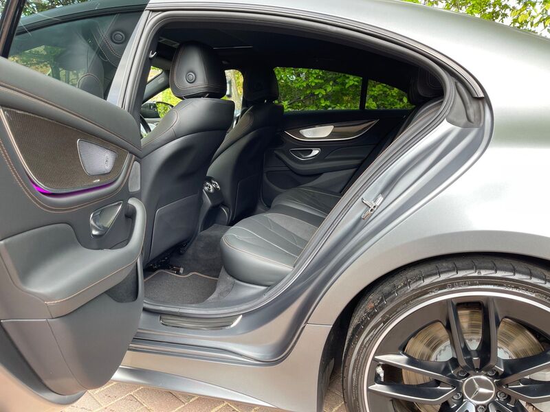 MERCEDES-BENZ CLS