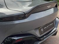 ASTON MARTIN VANTAGE