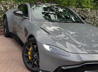 ASTON MARTIN VANTAGE