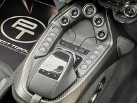 ASTON MARTIN VANTAGE
