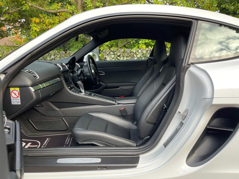 PORSCHE CAYMAN