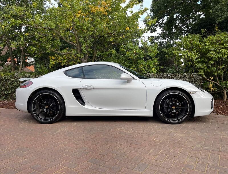 PORSCHE CAYMAN
