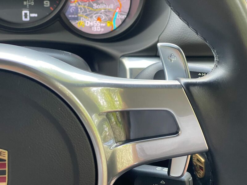 PORSCHE CAYMAN