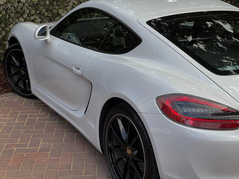 PORSCHE CAYMAN