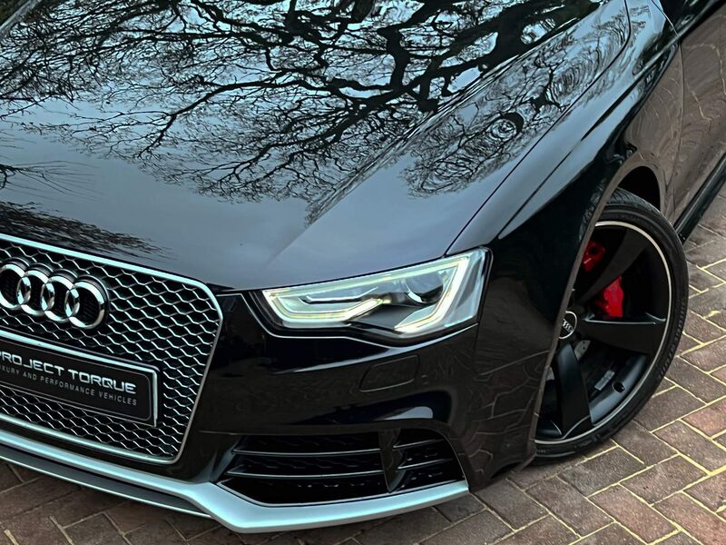 AUDI RS5