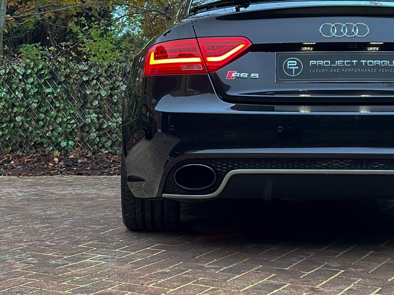 AUDI RS5