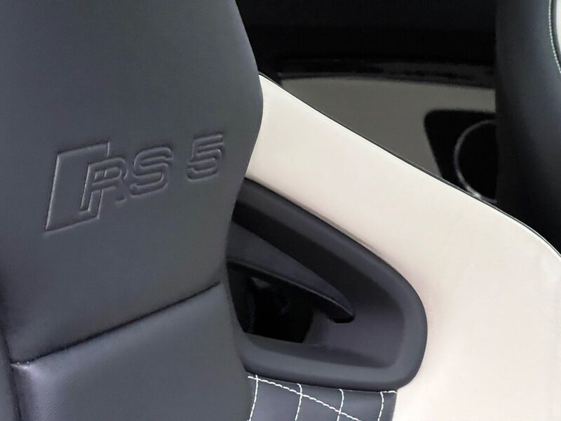 AUDI RS5