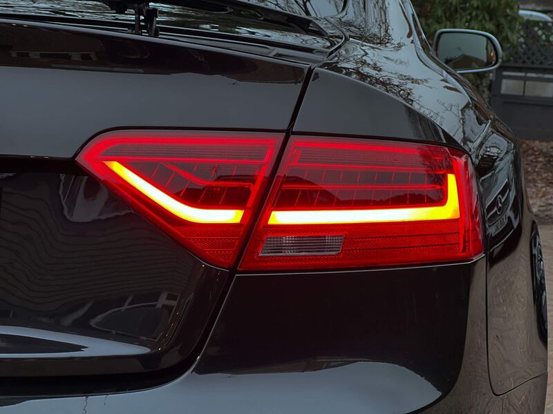 AUDI RS5