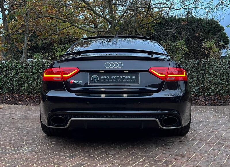 AUDI RS5