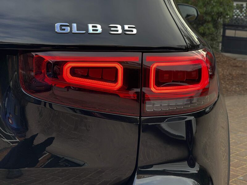 MERCEDES-BENZ GLB CLASS