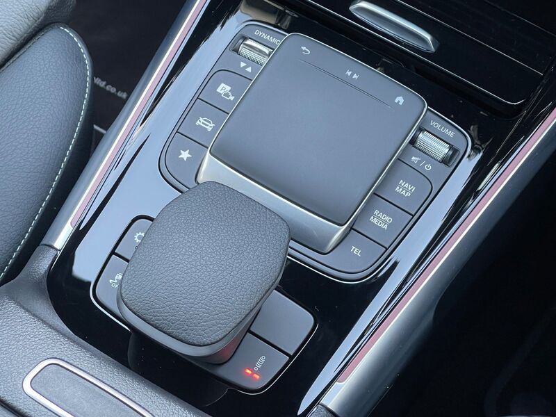 MERCEDES-BENZ GLB CLASS