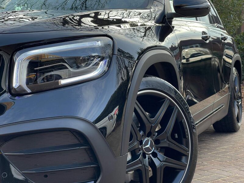 MERCEDES-BENZ GLB CLASS