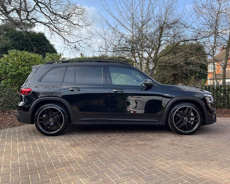 MERCEDES-BENZ GLB CLASS