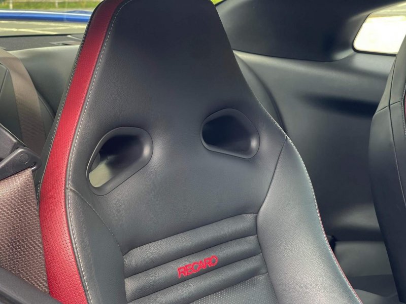 NISSAN GT-R