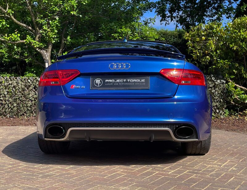 AUDI RS5