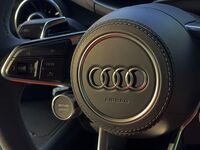 AUDI TT RS