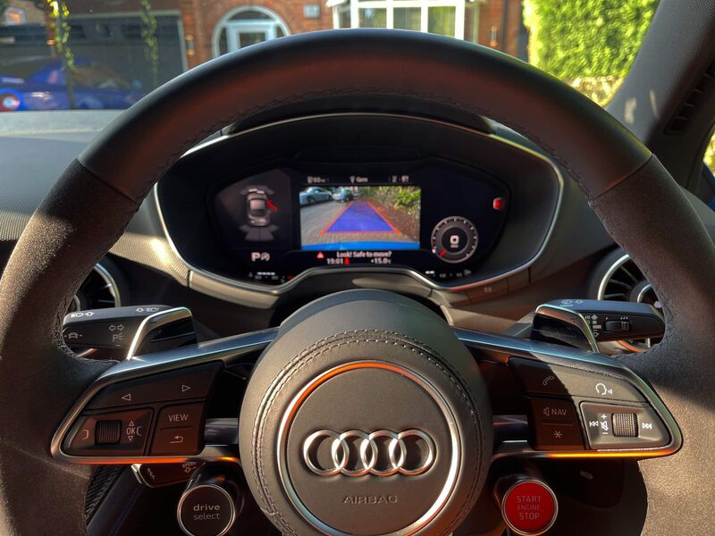 AUDI TT RS