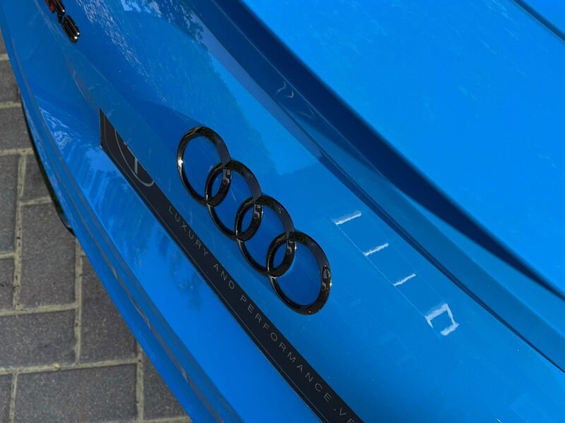AUDI TT RS