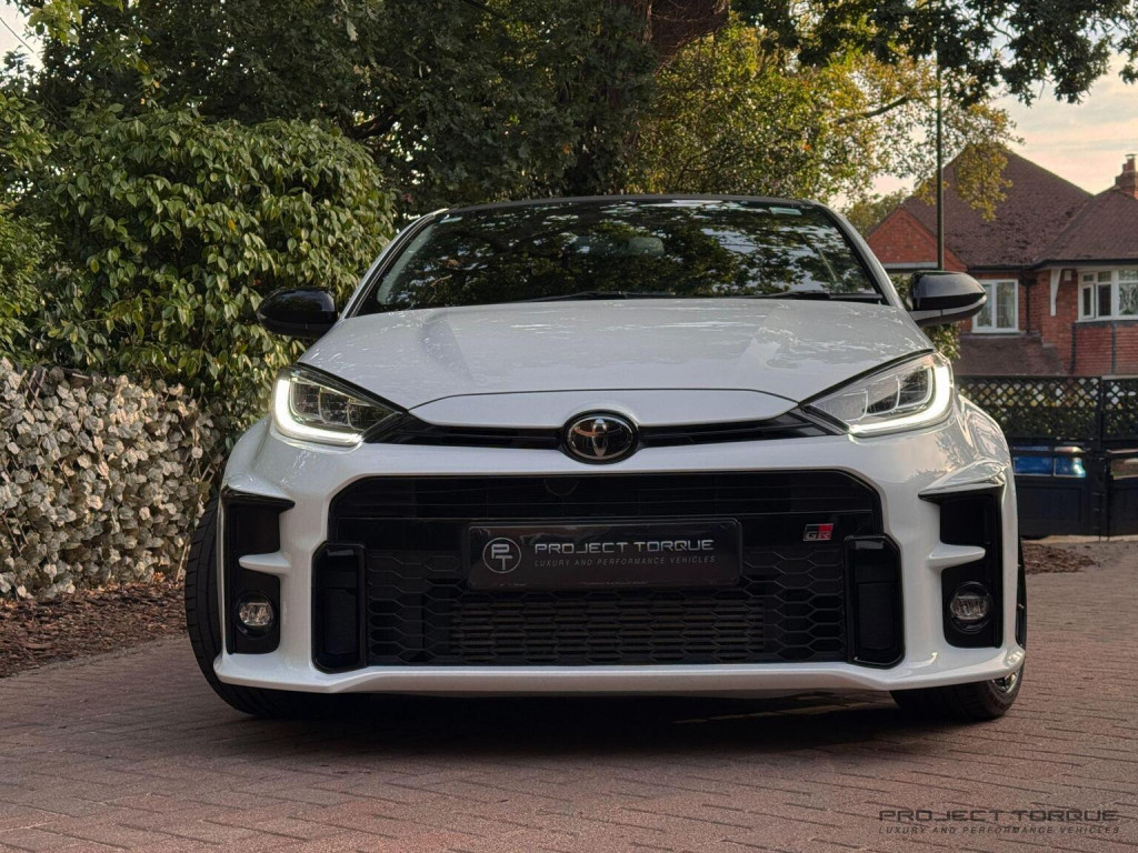 2021 Toyota YARIS